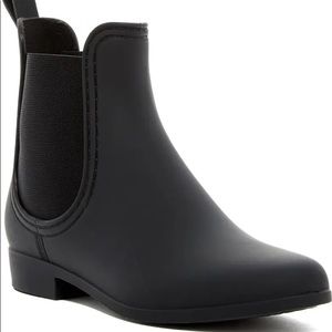 Jeffrey Campbell Size 9 Chelsea Rainboots